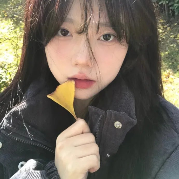男孩和女孩在一起 封面
